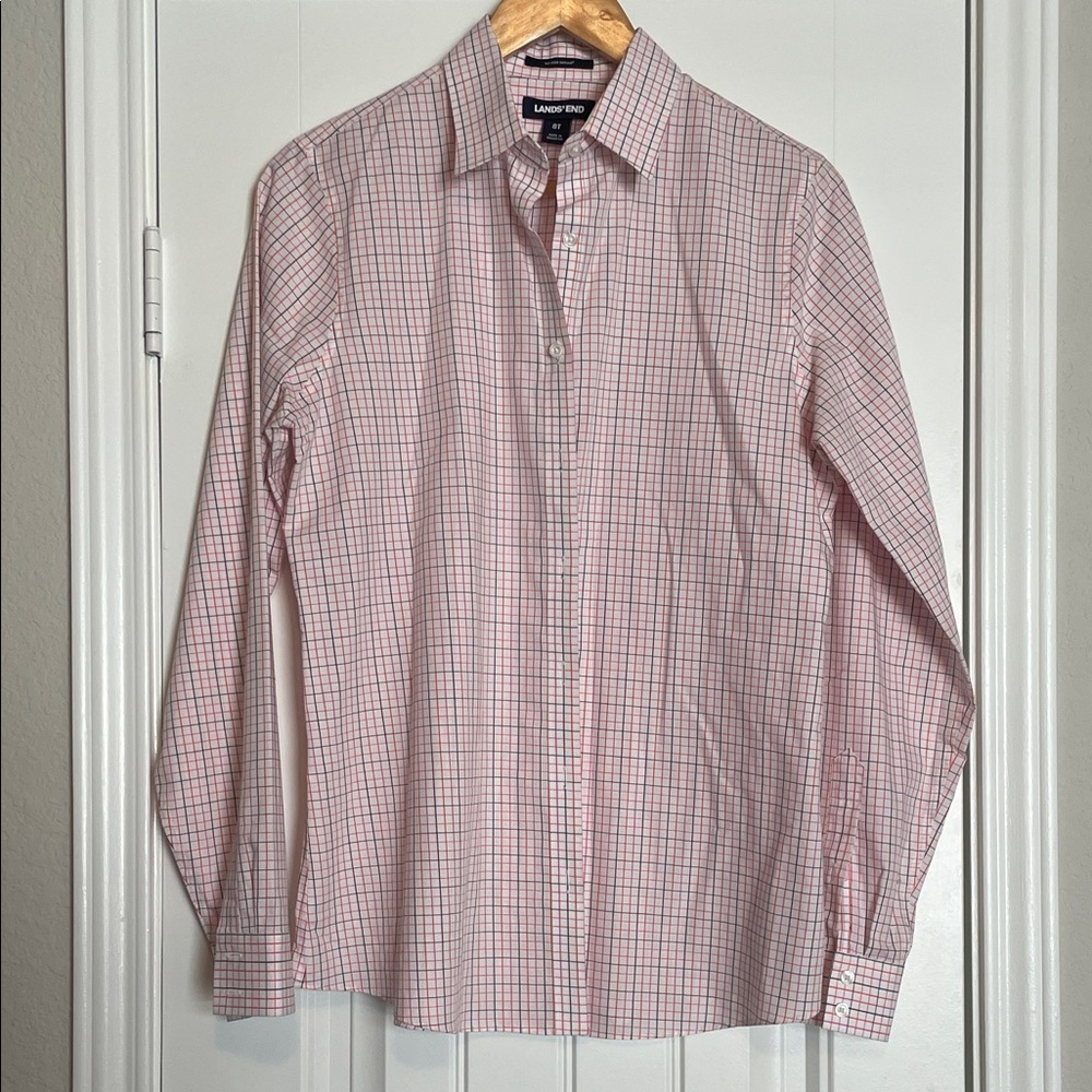 Lands' End ladies size 8 Casual Pink Plaid Shirt